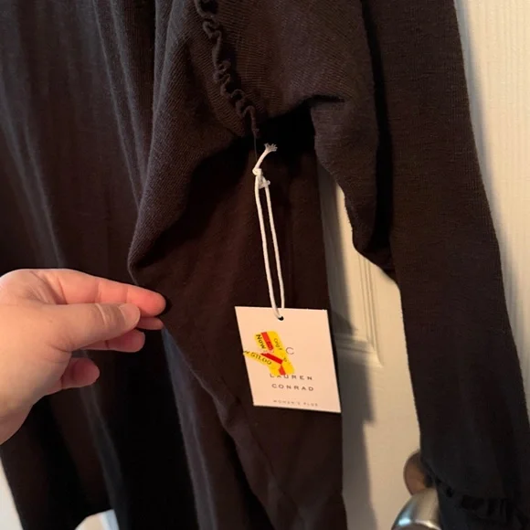 Knit Ruffle Tunic - Picture 3 of 5